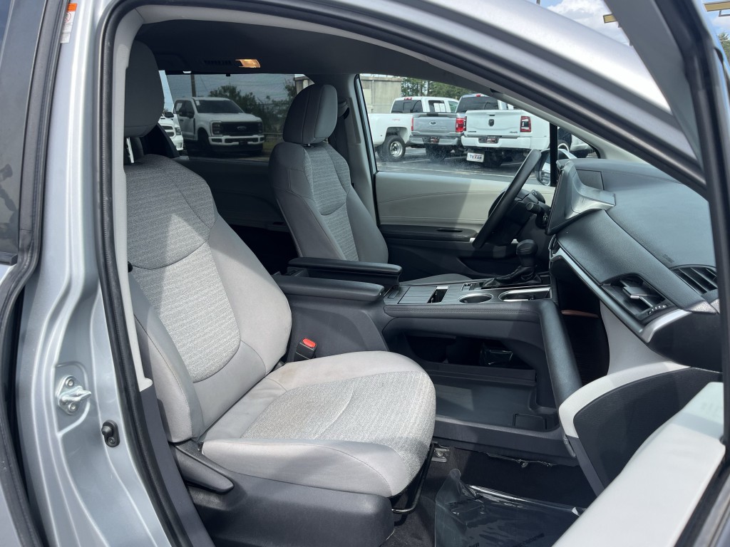 2022 Toyota Sienna Image 27