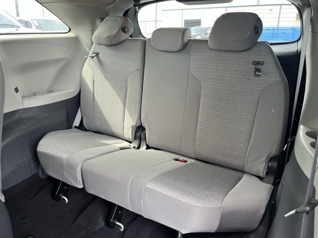 2022 Toyota Sienna Image 29