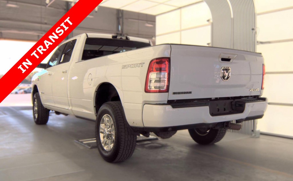 2021 RAM 3500 Image 6