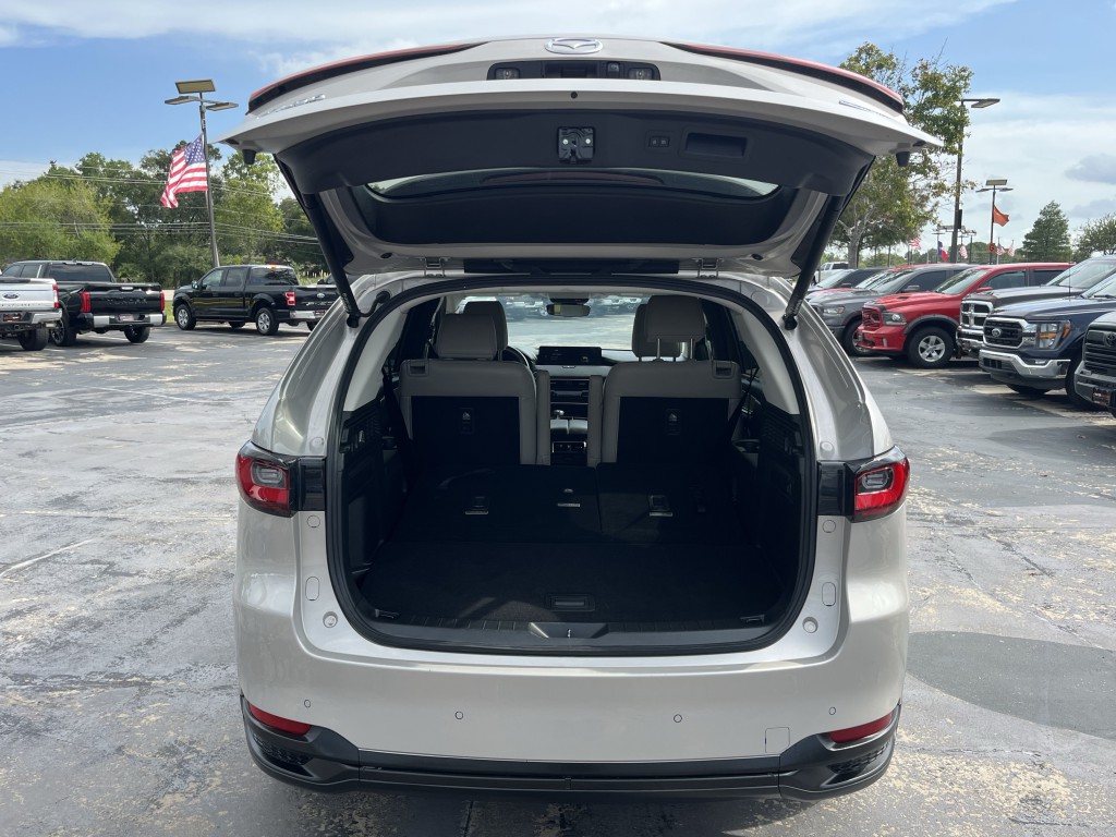 2025 Mazda CX-9 Image 14