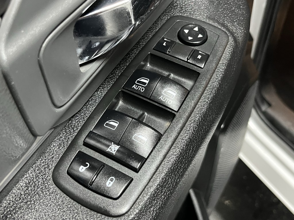 2022 RAM 1500 Image 24