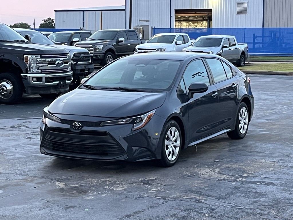 2024 Toyota Corolla Image 3