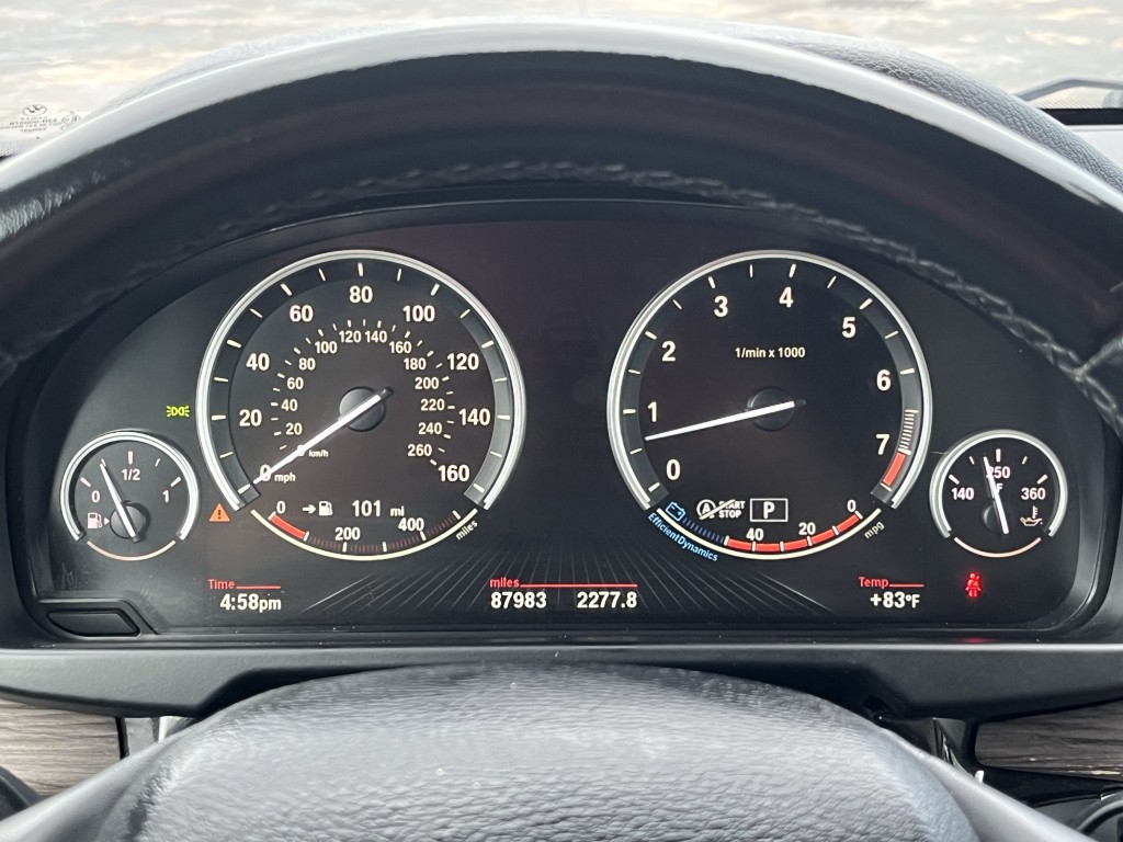2017 BMW X5 Image 24