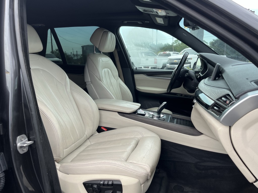 2017 BMW X5 Image 31