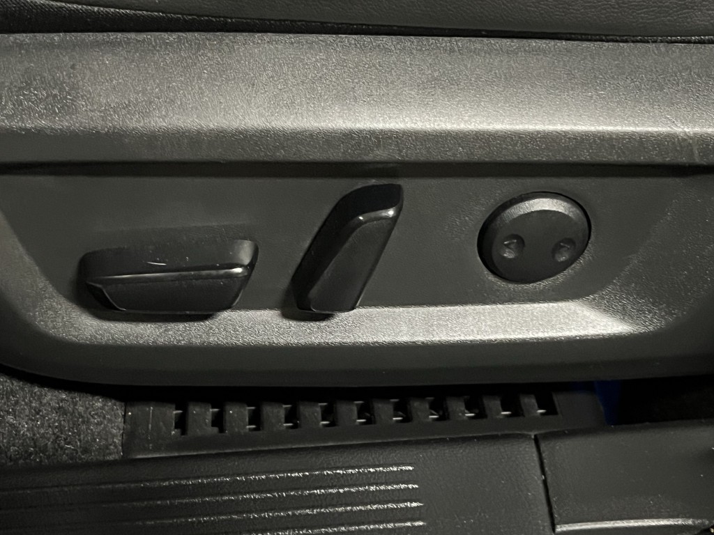 2022 Nissan Rogue Image 25