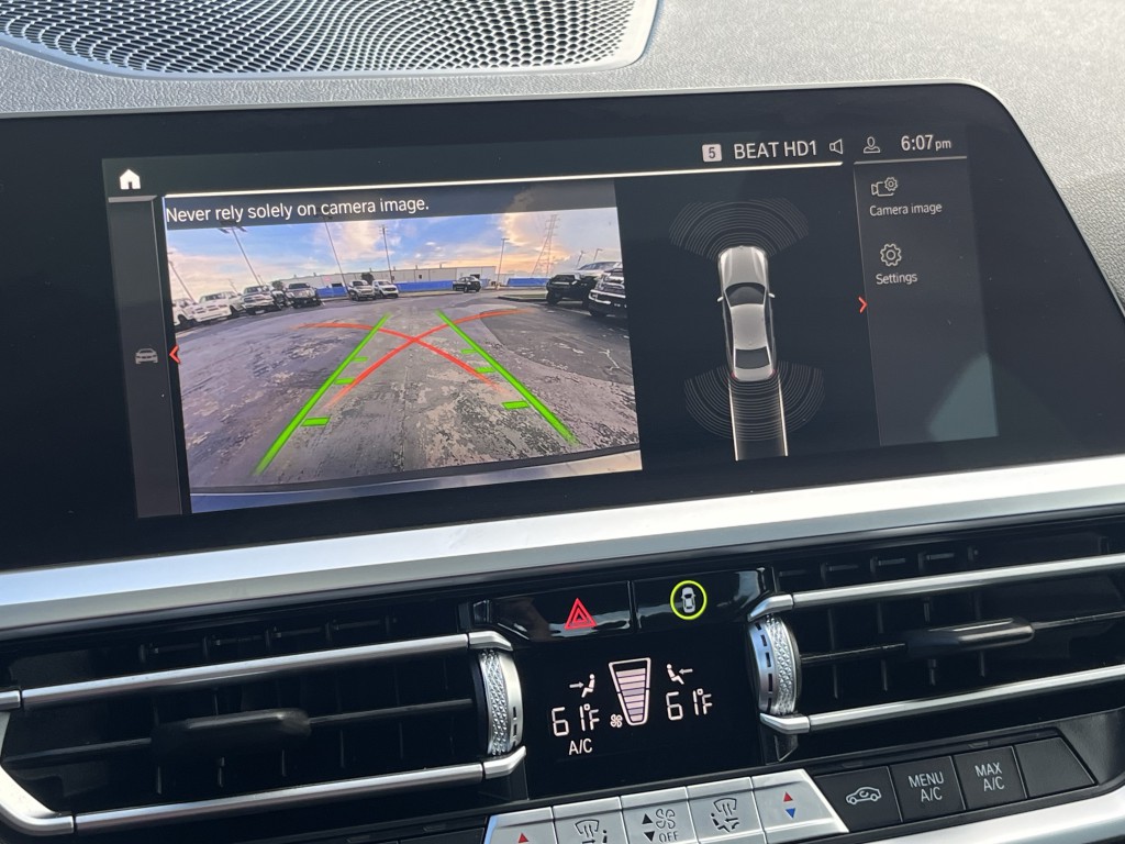2021 BMW 3 Series Image 7
