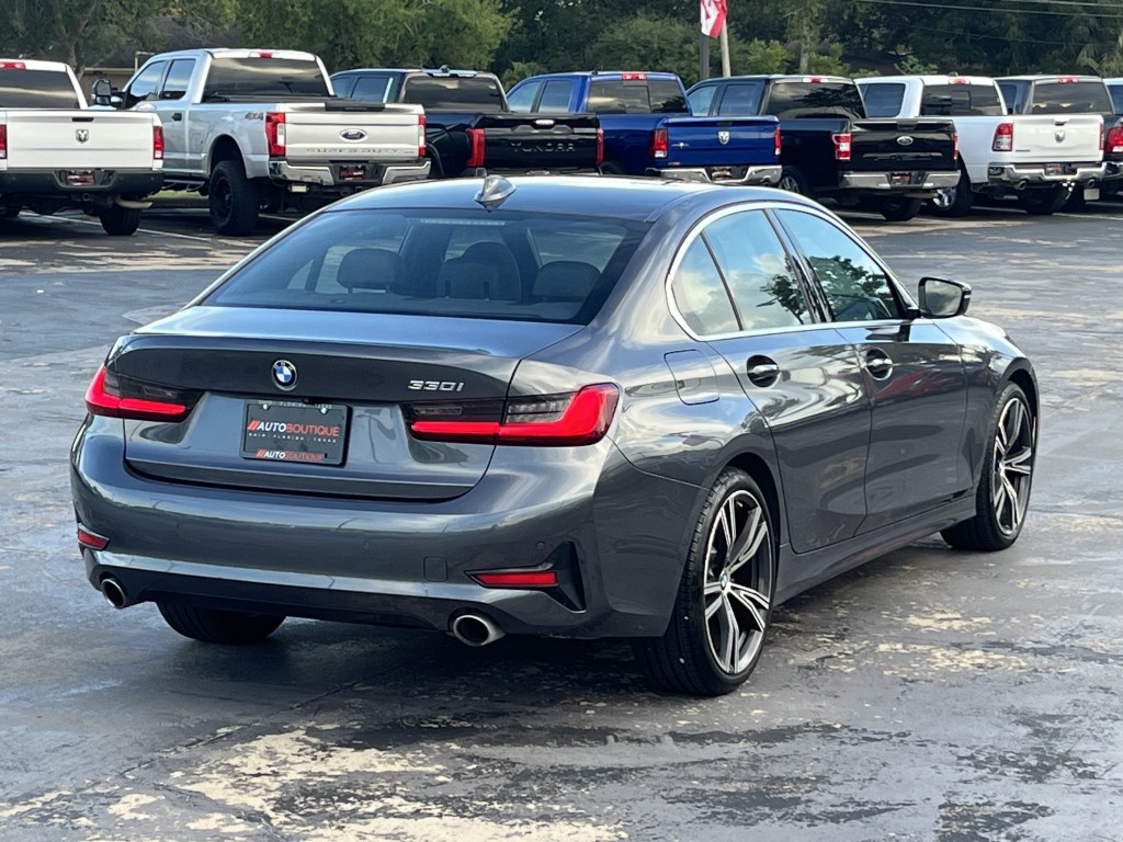 2021 BMW 3 Series Image 11