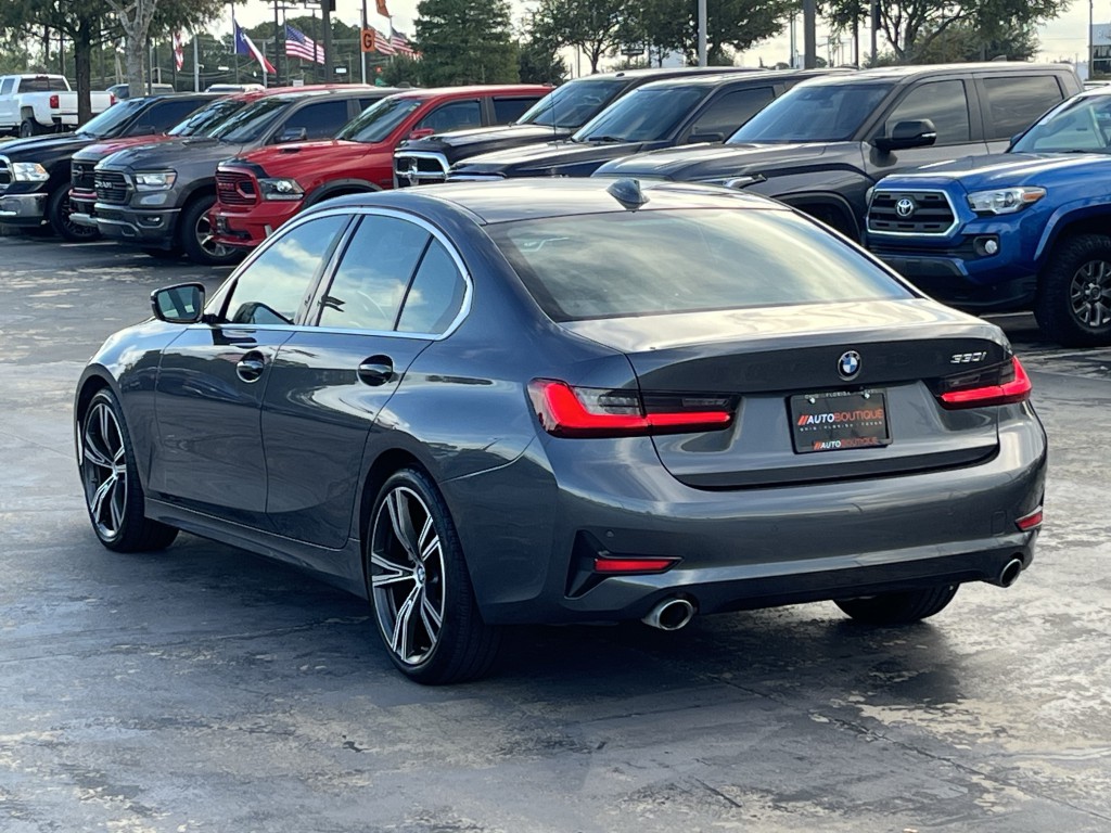 2021 BMW 3 Series Image 12
