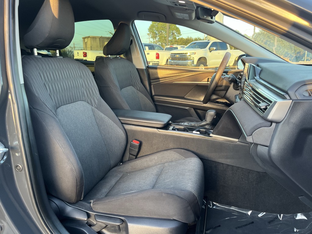 2026 Toyota Camry Image 27