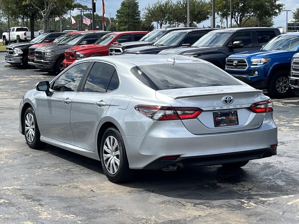 2023 Toyota Camry Image 10