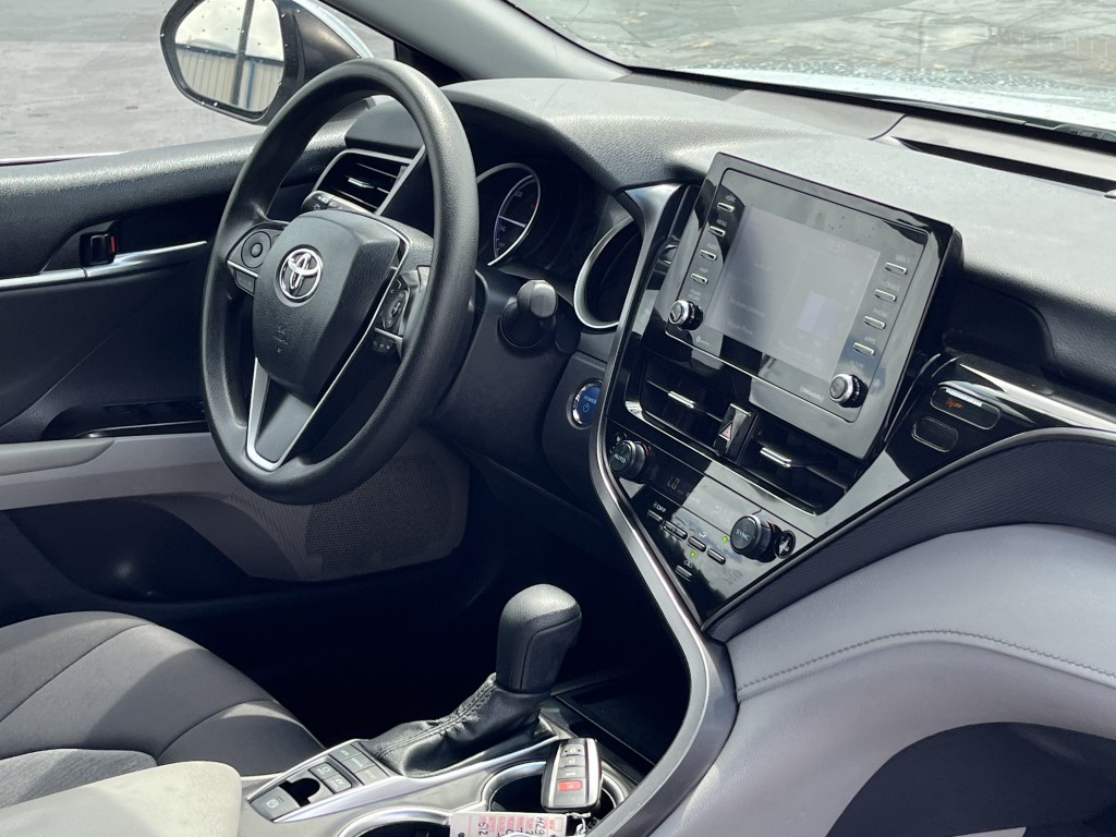 2023 Toyota Camry Image 15