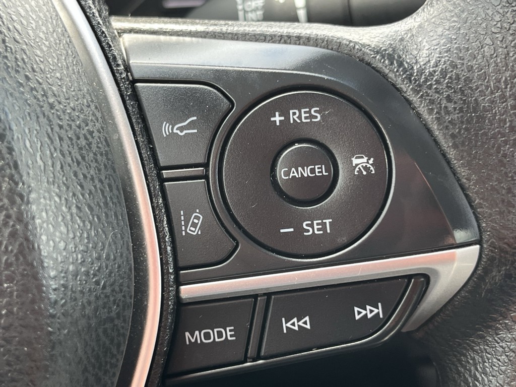 2023 Toyota Camry Image 19