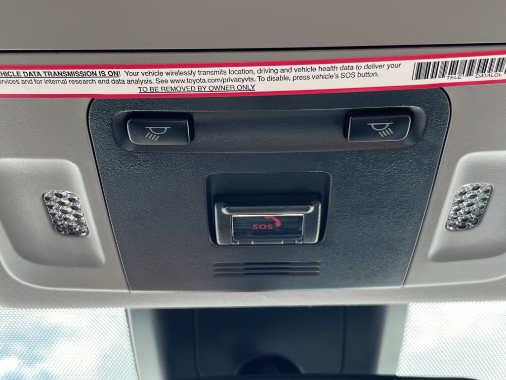 2023 Toyota Camry Image 22