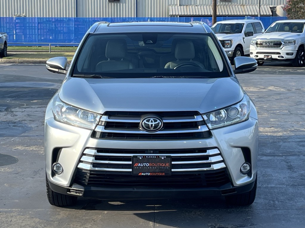 2019 Toyota Highlander Image 6