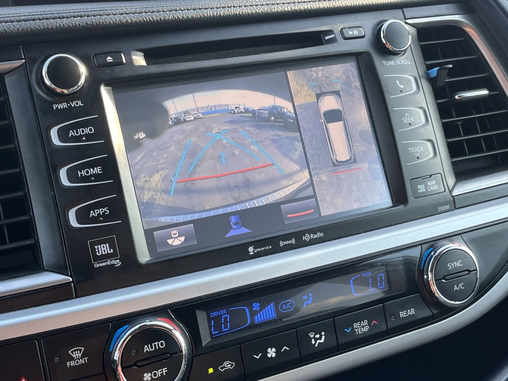 2019 Toyota Highlander Image 7