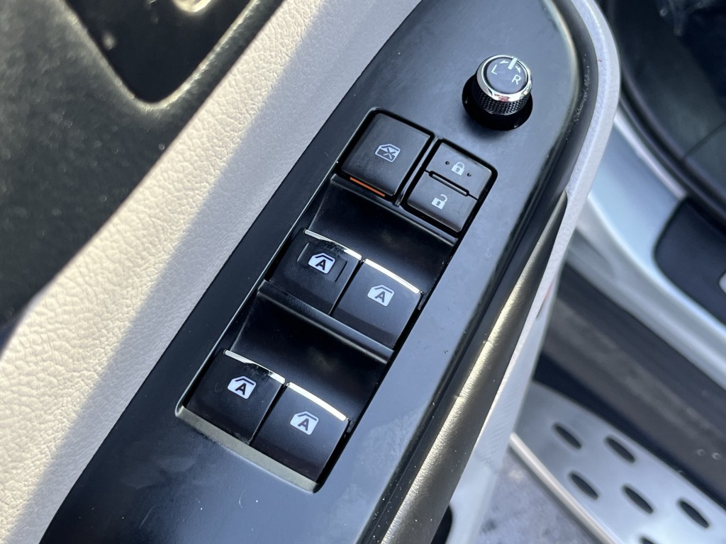 2019 Toyota Highlander Image 25