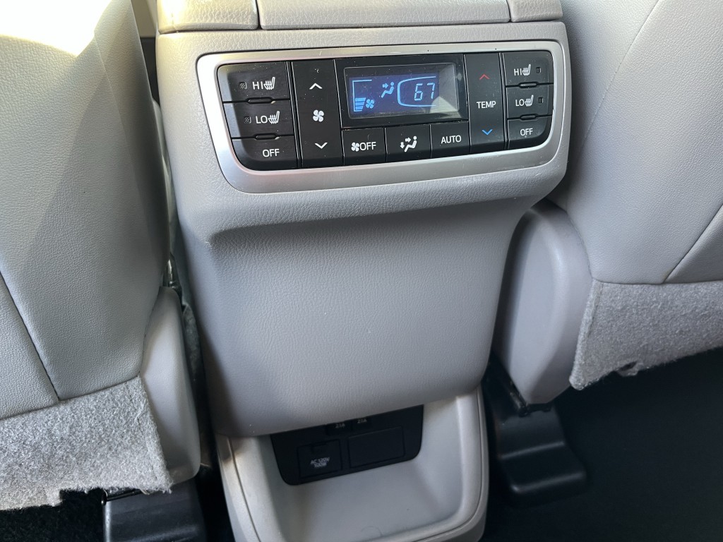 2019 Toyota Highlander Image 27