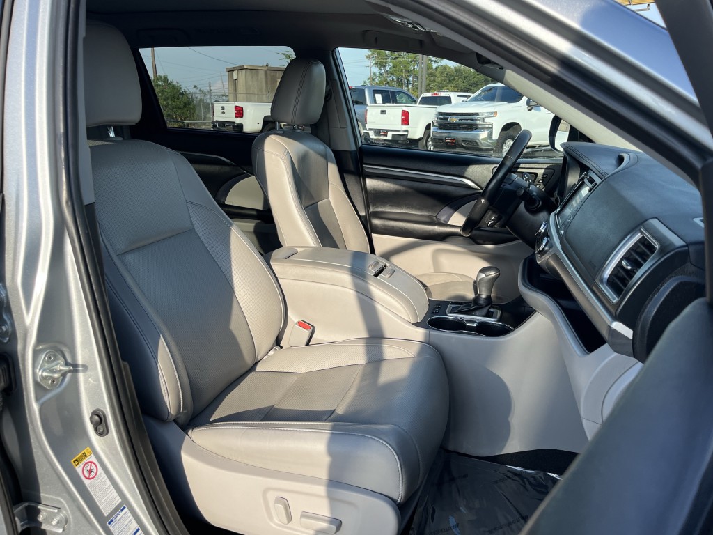 2019 Toyota Highlander Image 29