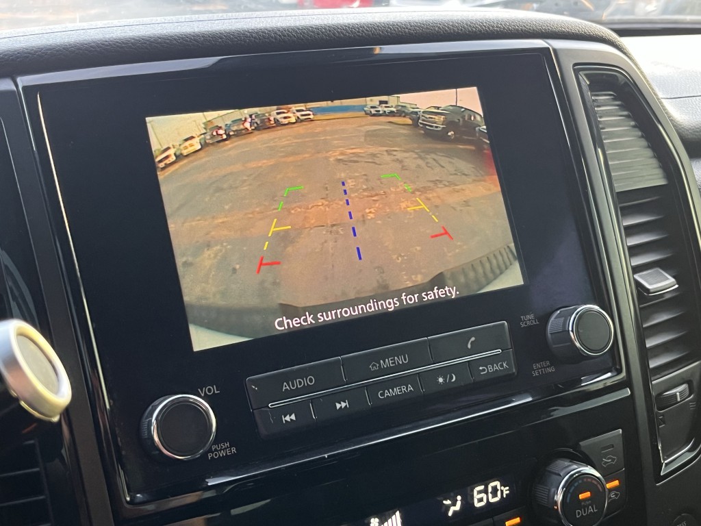 2023 Nissan Titan Image 7