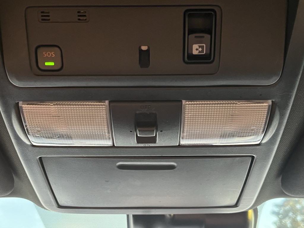 2023 Nissan Titan Image 22