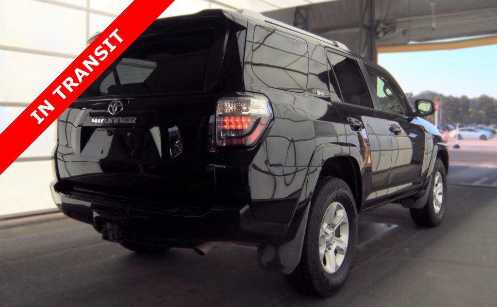 2018 Toyota 4Runner Image 6