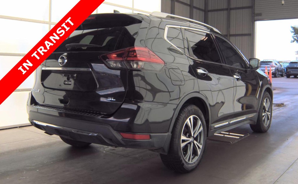 2018 Nissan Rogue Image 6