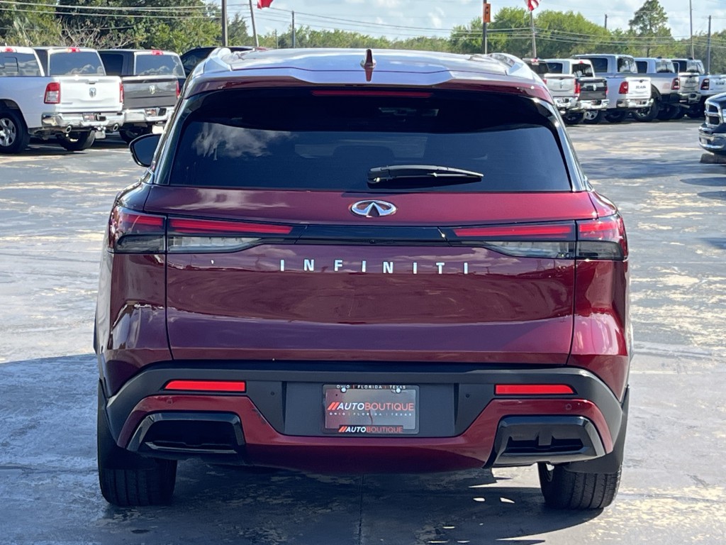2023 INFINITI QX60 Image 10