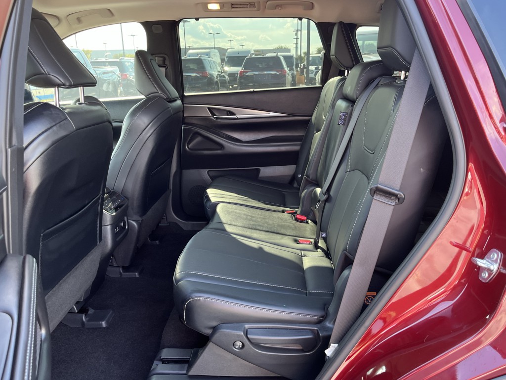 2023 INFINITI QX60 Image 30