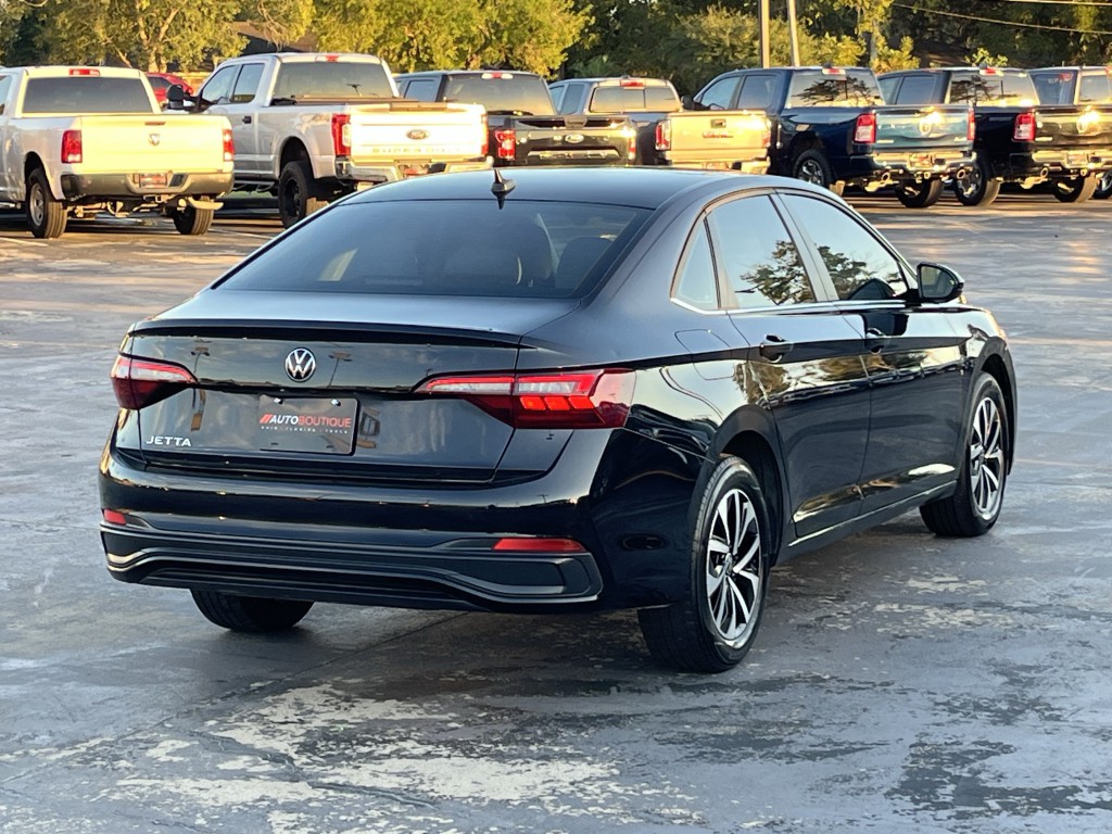 2024 Volkswagen Jetta Image 11
