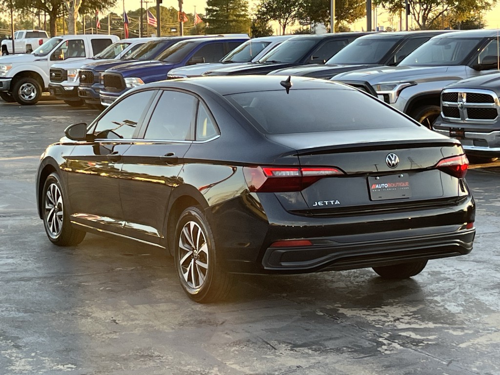 2024 Volkswagen Jetta Image 12
