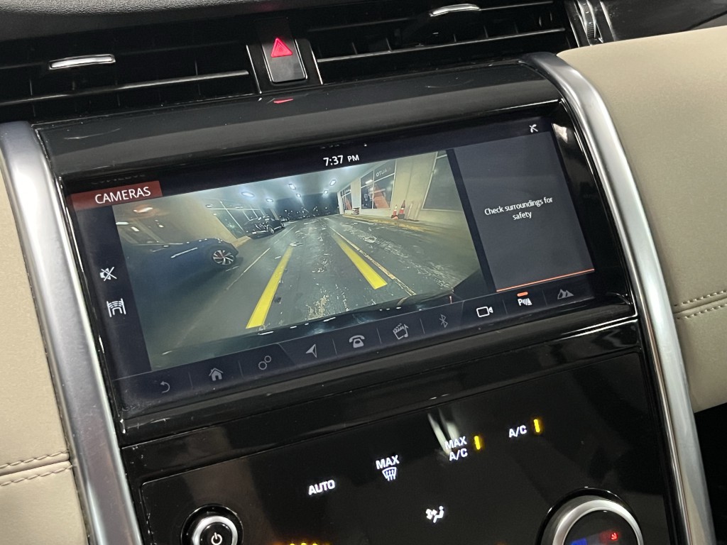 2020 Land Rover Discovery Sport Image 7