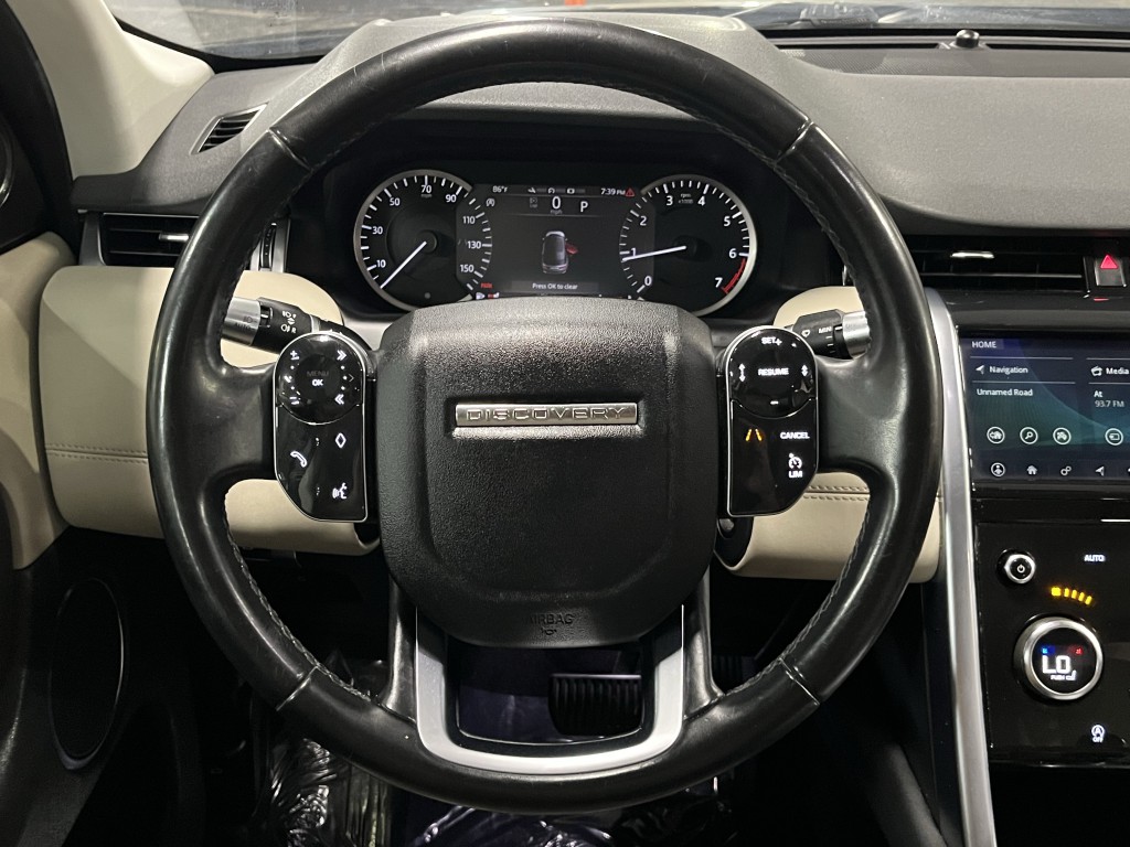 2020 Land Rover Discovery Sport Image 18