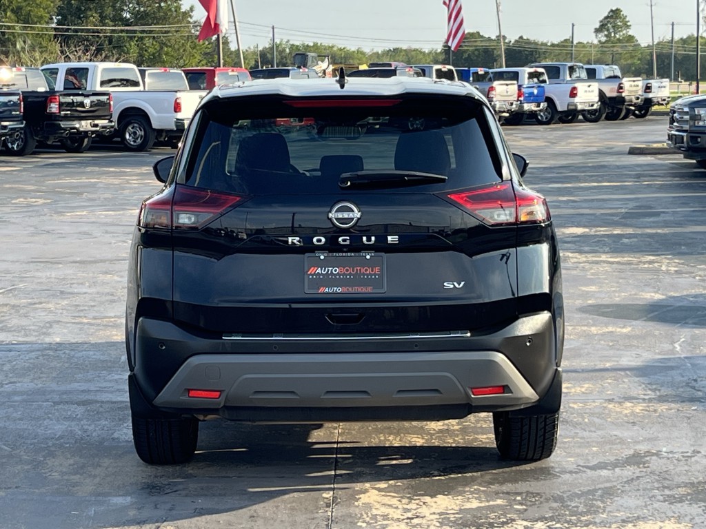 2023 Nissan Rogue Image 9