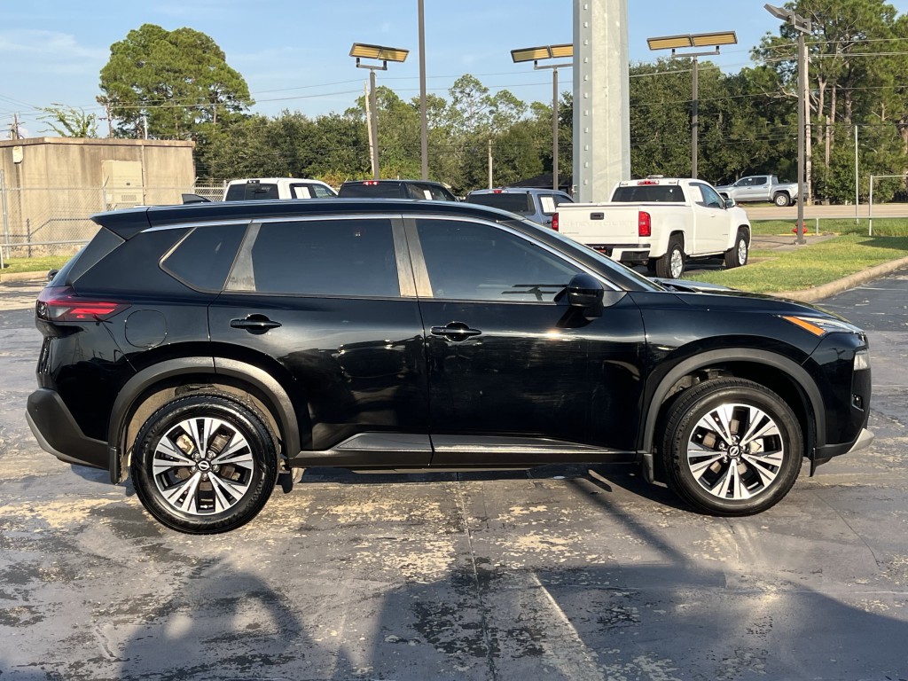 2023 Nissan Rogue Image 12