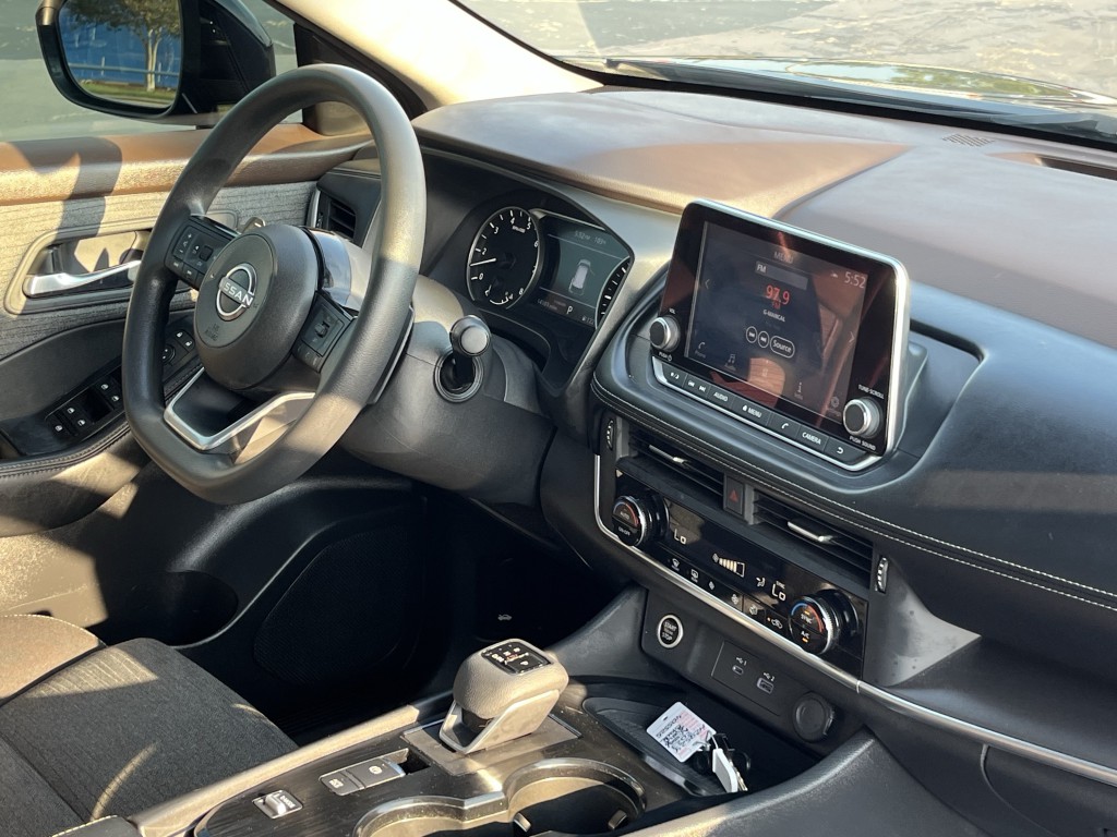 2023 Nissan Rogue Image 17