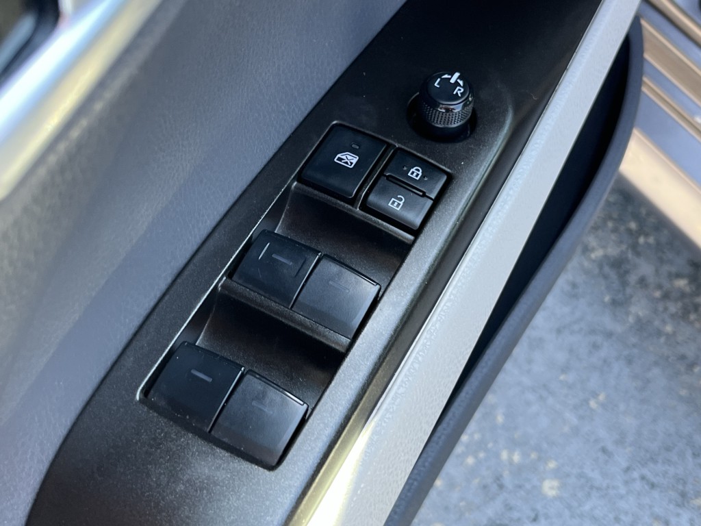 2024 Toyota Camry Image 24
