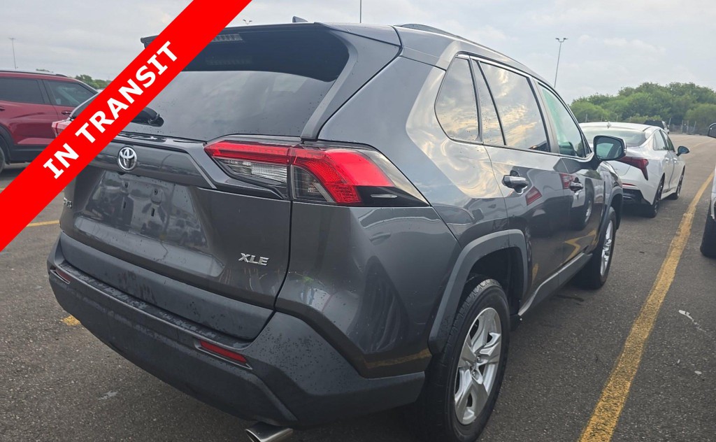 2021 Toyota Rav4 Image 6