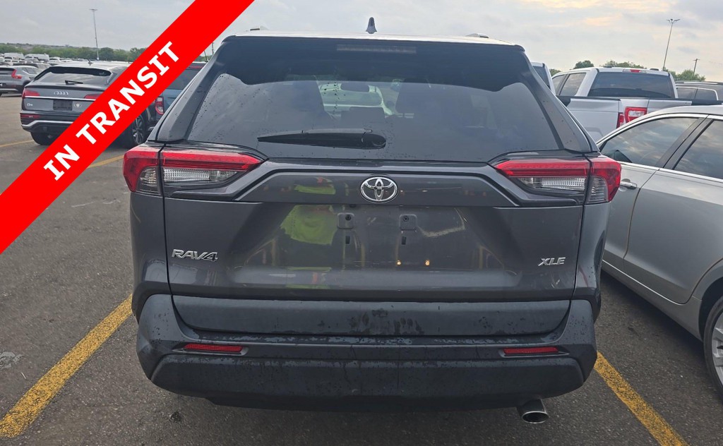 2021 Toyota Rav4 Image 7