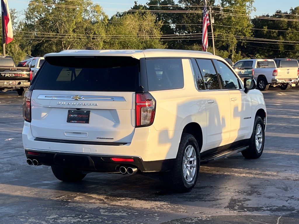 2023 Chevrolet Suburban Image 10