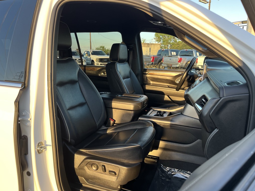 2023 Chevrolet Suburban Image 31