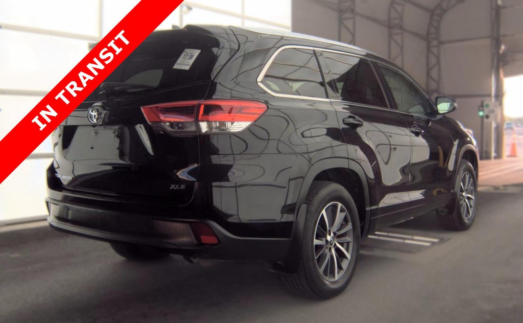 2017 Toyota Highlander Image 7