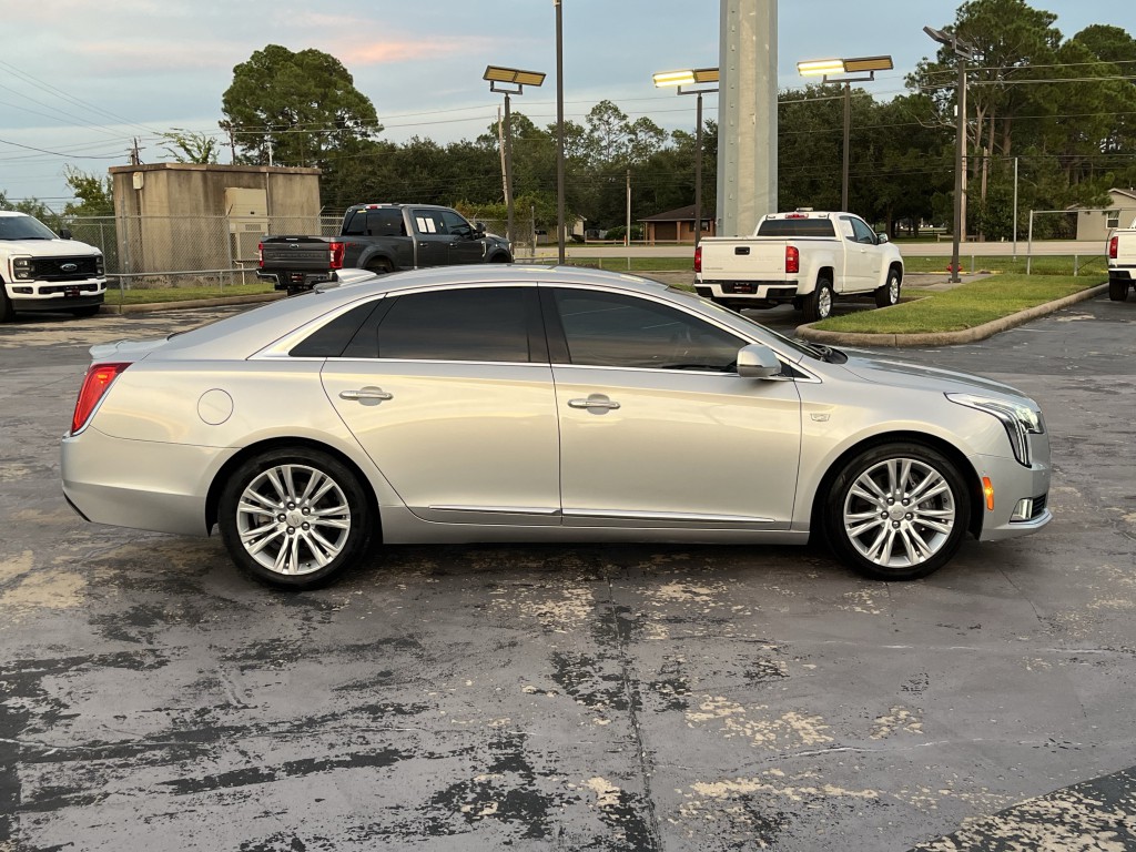 2019 Cadillac XTS Image 12