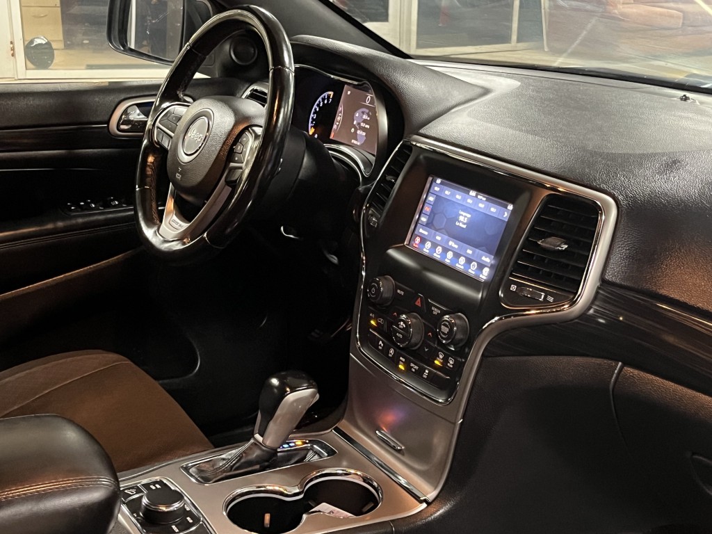 2021 Jeep Grand Cherokee Image 15