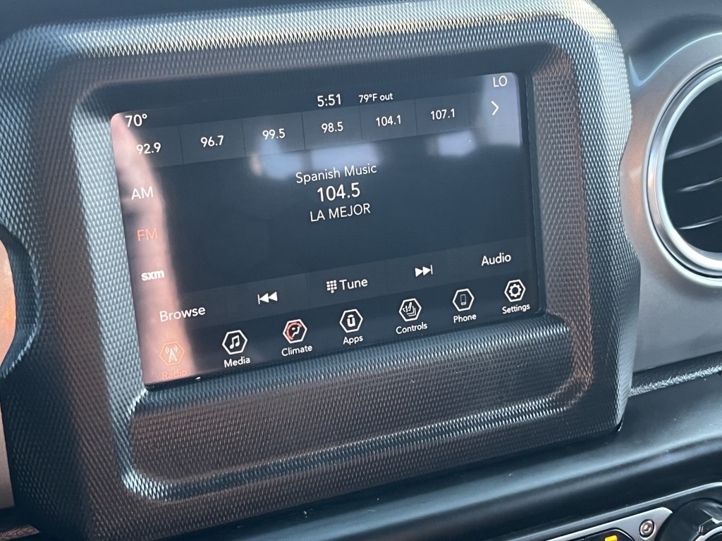 2021 Jeep Wrangler Image 8