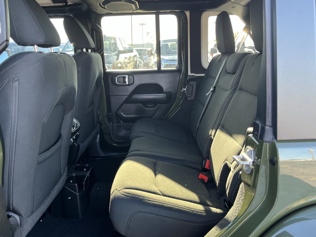 2021 Jeep Wrangler Image 27