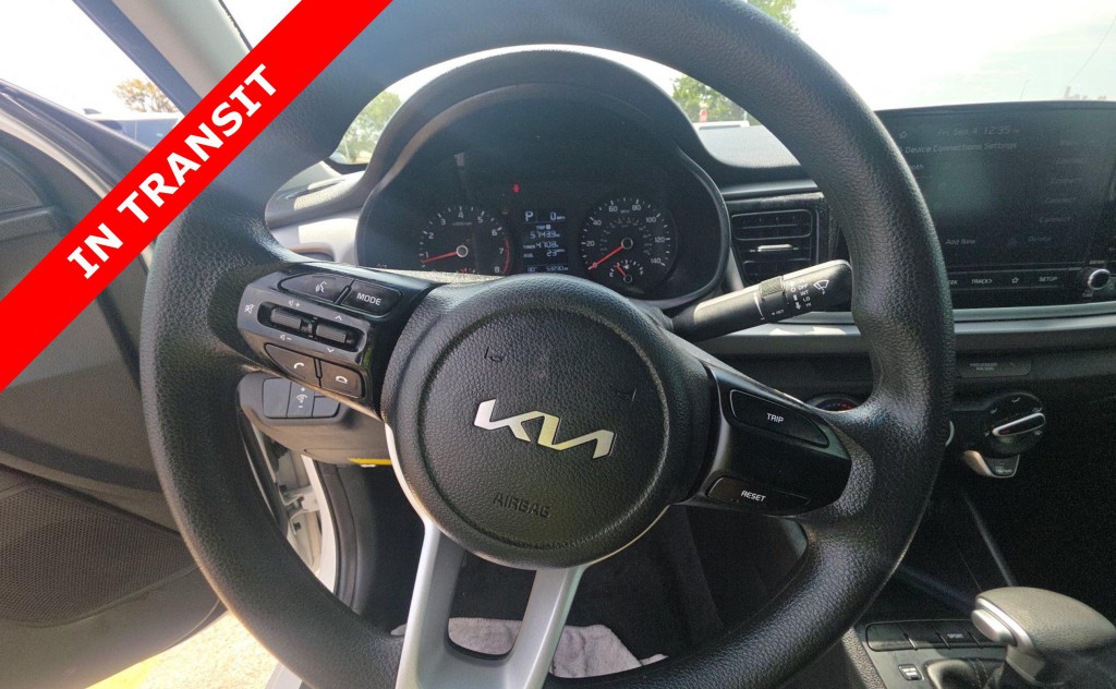 2022 Kia Rio Image 8
