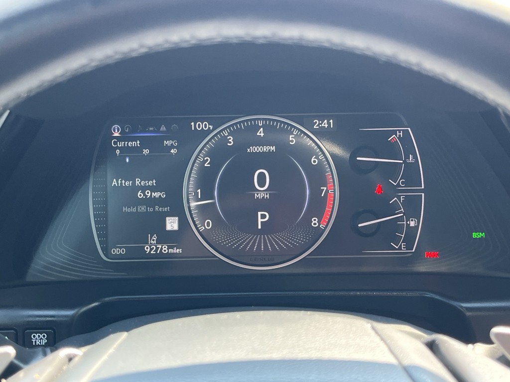 2025 Lexus ES Image 22