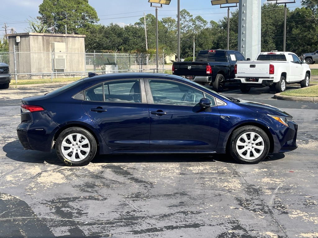 2021 Toyota Corolla Image 12