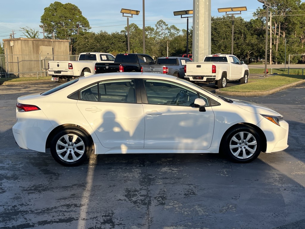 2024 Toyota Corolla Image 12