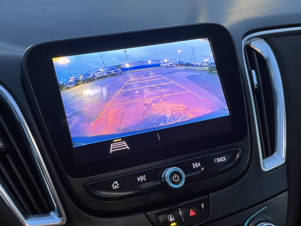 2020 Chevrolet Malibu Image 7